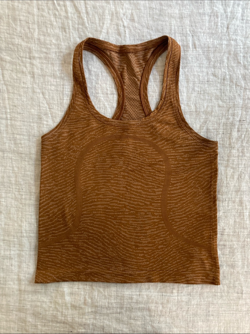 Lululemon swiftly tank race length sz 4 EUC